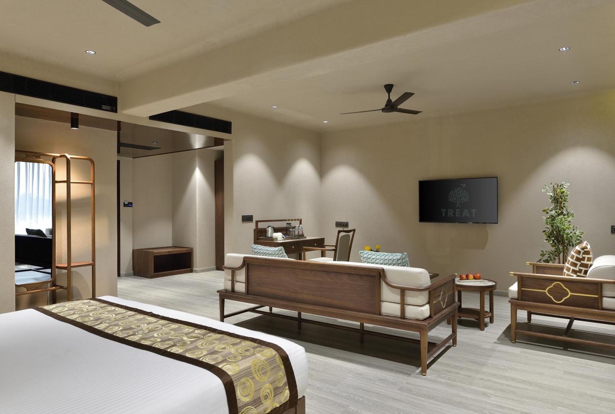 Urbane By Treat Daman Otel Dış mekan fotoğraf