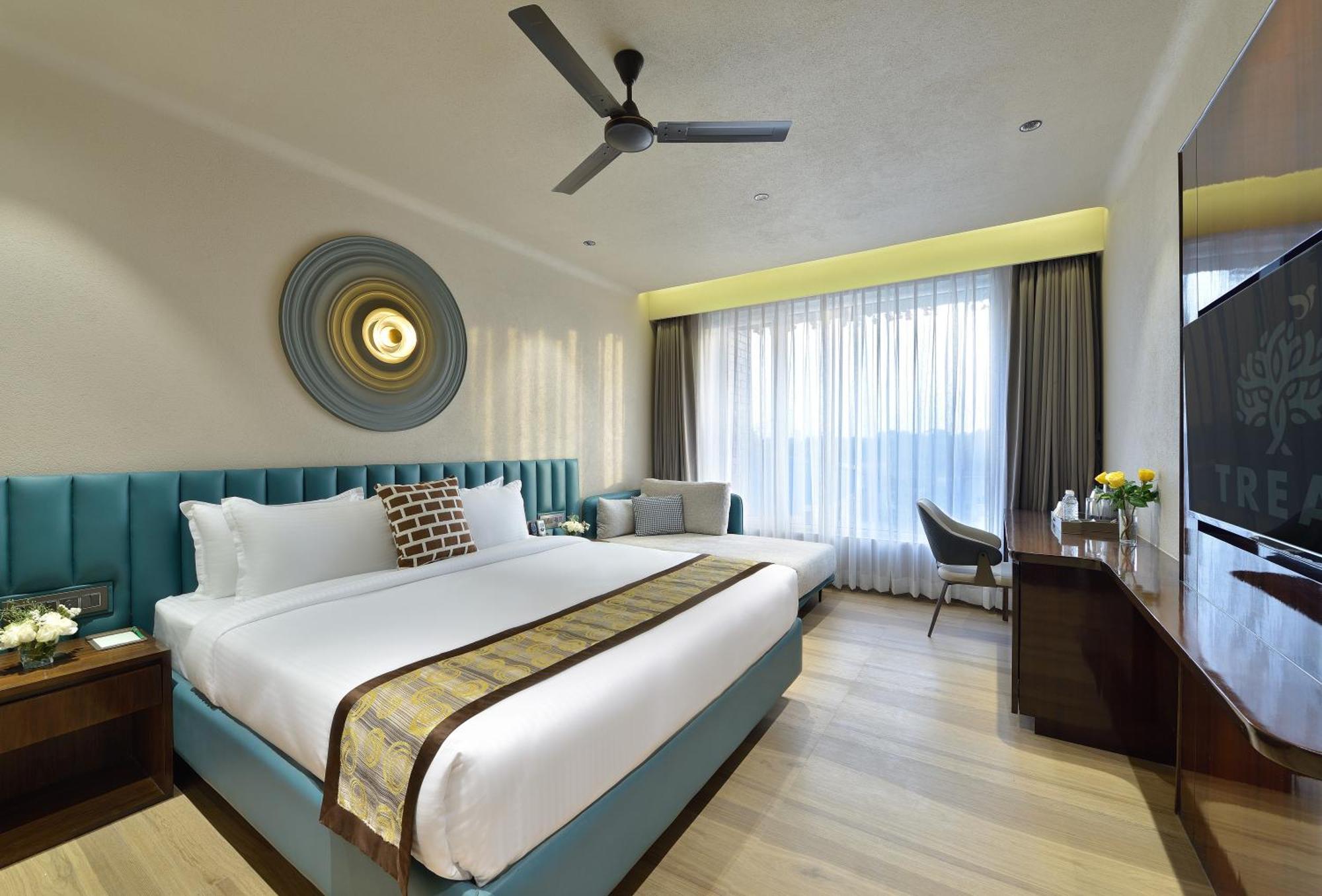 Urbane By Treat Daman Otel Dış mekan fotoğraf